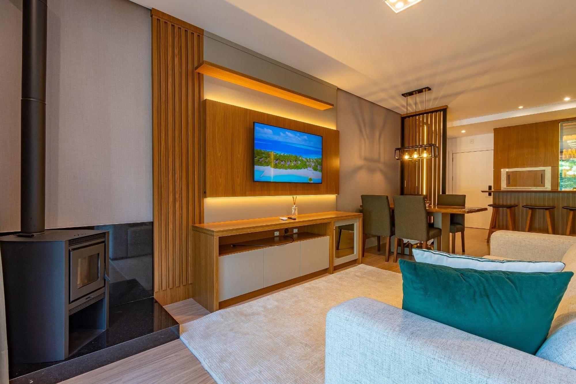 Rosa Edificio Bellagio Canela Com Infraestrutura Completa Appartement Buitenkant foto